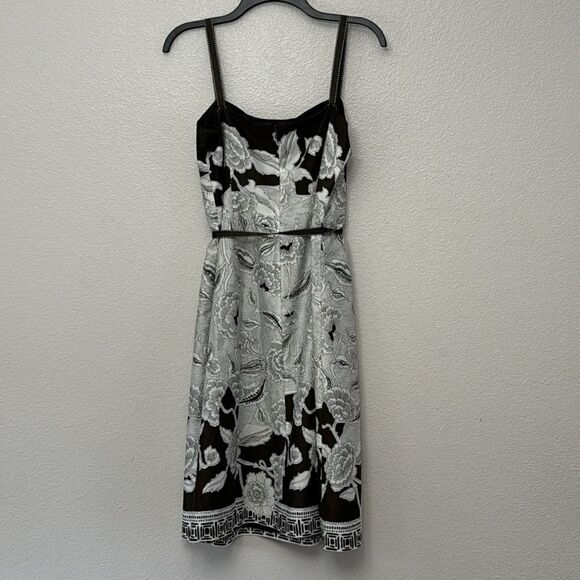 Ann Taylor Floral Cotton Dress Size 8 - Picture 4 of 7